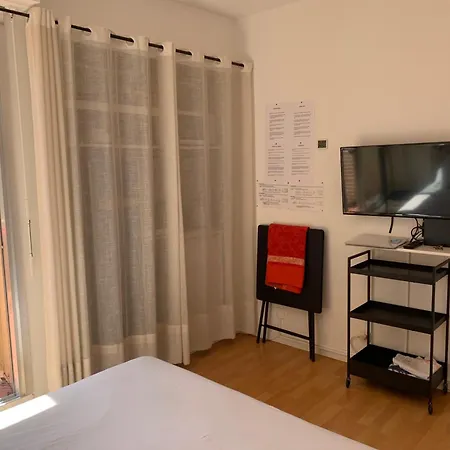 Quarto em Acomodações Particulares D Hôte Avec Clim Terrasse Et Petit Déjeuner Hauteurs De *