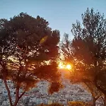 홈스테이 D Avec Clim Terrasse Et Petit Dejeuner Hauteurs De *